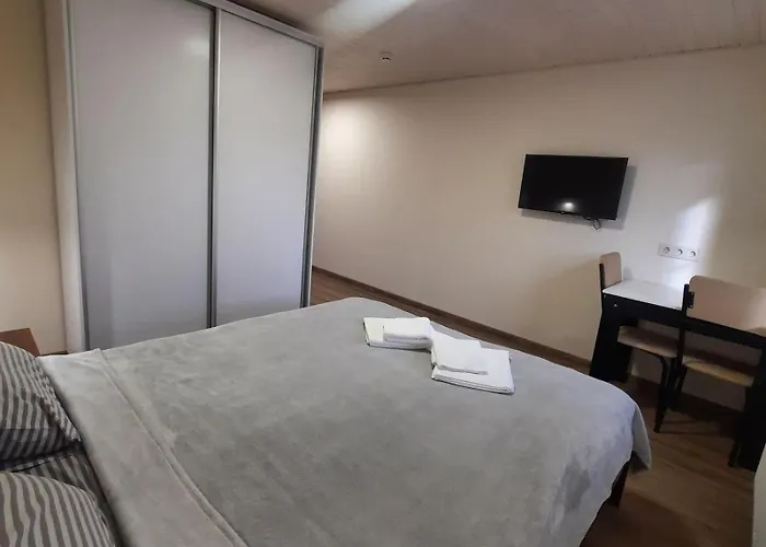 Apartman ансо Mikulicsin