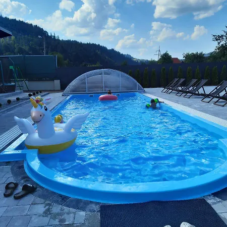 ансо Apartman Mikulicsin